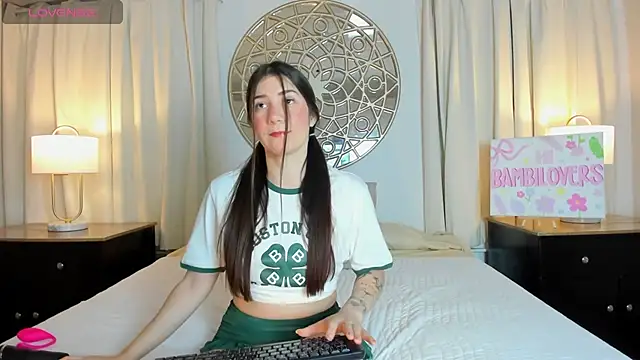 Snapshot of Bambi_cutee chatting on 7, 5, 2026 Bambi cutee online show from 7, 5, 2026