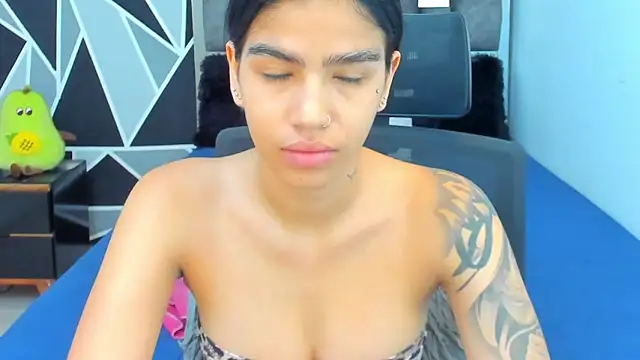 Snapshot of valeria-duarte chatting on 25, 4, 2026 valeria-duarte online show from 25, 4, 2026
