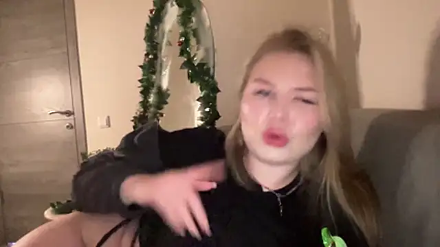 Its charliie online show from 22, 12, 2025