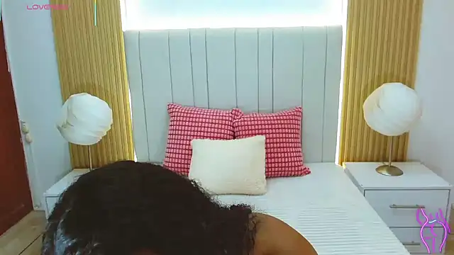 Snapshot of WildScarlet chatting on 23, 9, 2025 WildScarlet online show from 23, 9, 2025