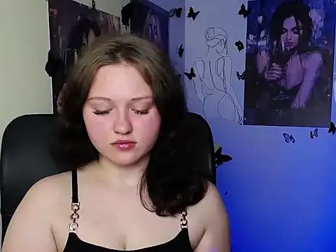 LadyAlice  online show from 17, 6, 2026
