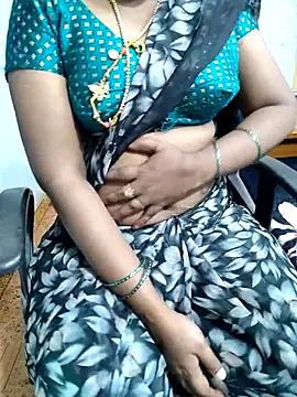 Snapshot of lolida69thamil chatting on 10, 11, 2025 lolida69thamil online show from 10, 11, 2025