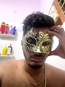 VVcouple online show from 18, 9, 2025