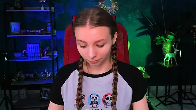 JulieDaniel online show from 15, 5, 2026
