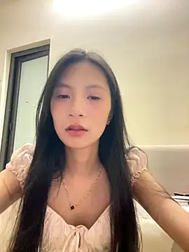 Lil-Gi online show from 3, 10, 2025