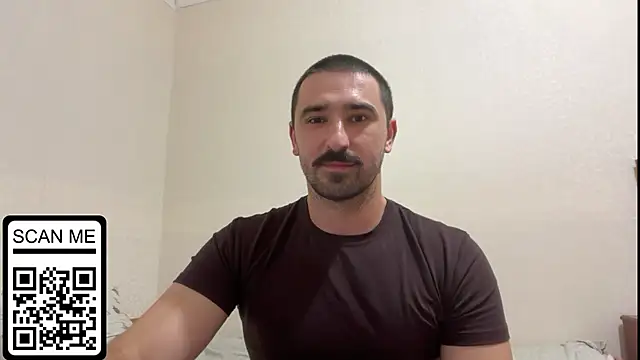 Snapshot of Hard_to_Obey chatting on 17, 9, 2025 Hard to Obey online show from 17, 9, 2025