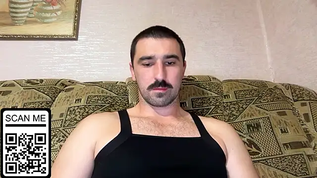 Snapshot of Hard_to_Obey chatting on 29, 9, 2025 Hard to Obey online show from 29, 9, 2025