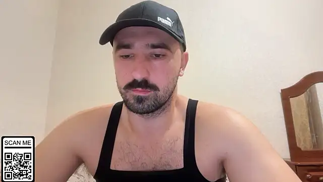 Snapshot of Hard_to_Obey chatting on 11, 10, 2025 Hard to Obey online show from 11, 10, 2025