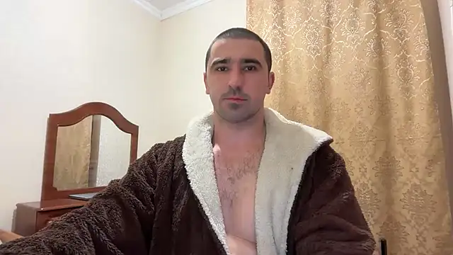 Snapshot of Hard_to_Obey chatting on 1, 12, 2025 Hard to Obey online show from 1, 12, 2025