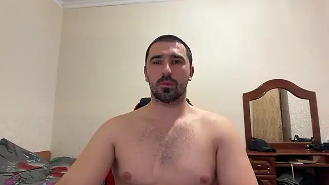 Snapshot of Hard_to_Obey chatting on 8, 1, 2026 Hard to Obey online show from 8, 1, 2026