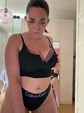 chloedlm5 online show from 18, 6, 2026