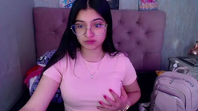 laurenelove online show from 8, 10, 2025