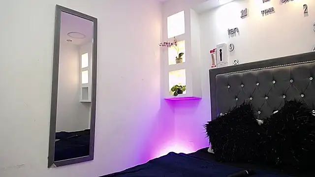 MelissaRhodes online show from 15, 9, 2025