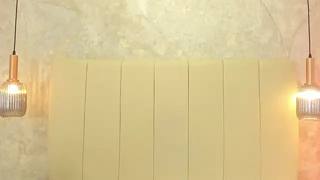 nayiraa  online show from 20, 10, 2025