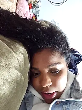 LisaMendez online show from 19, 10, 2025