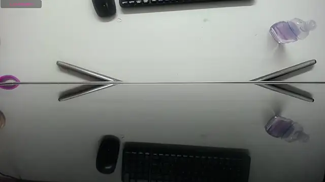 isabella rossee online show from 22, 9, 2025