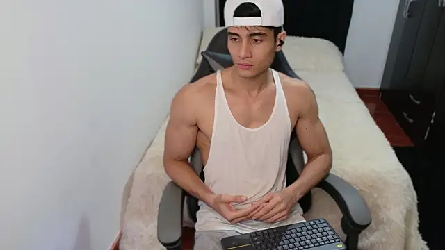 Snapshot of stylish_men chatting on 20, 10, 2025 stylish men online show from 20, 10, 2025