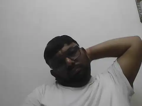 Snapshot of BigAssHole30 chatting on 15, 11, 2025 BigAssHole30 online show from 15, 11, 2025