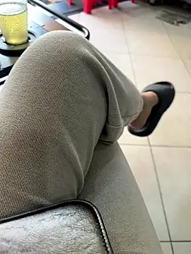 sharon-Hanna online show from 15, 12, 2025