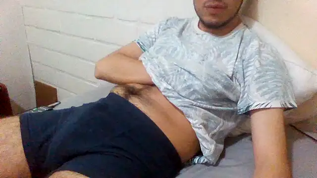 Snapshot of ProfeC4m chatting on 18, 10, 2025 ProfeC4m online show from 18, 10, 2025