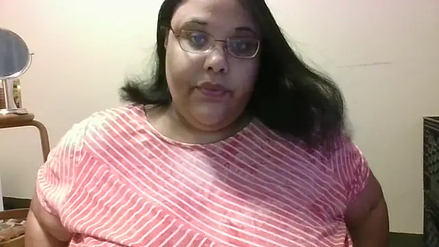 SexyBBW10790 online show from 25, 10, 2025
