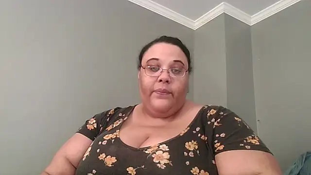 SexyBBW10790 online show from 3, 4, 2026