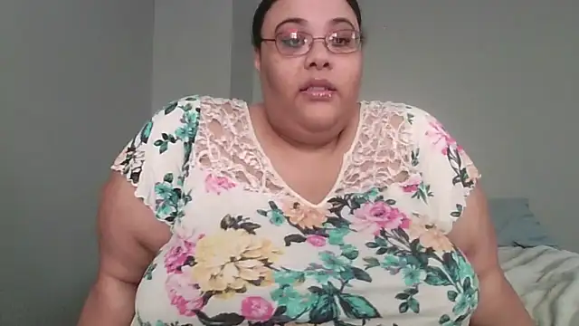 SexyBBW10790 online show from 3, 5, 2026