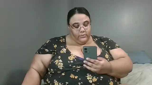 SexyBBW10790 online show from 6, 5, 2026