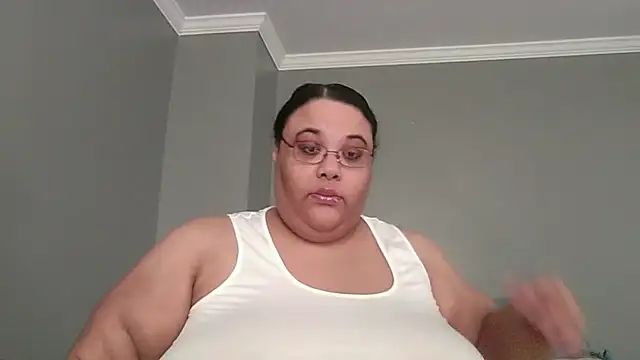 SexyBBW10790 online show from 8, 5, 2026