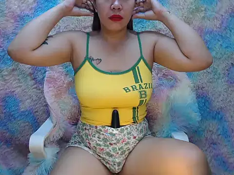 Snapshot of wild_rose69 chatting on 21, 5, 2026 wild rose69 online show from 21, 5, 2026