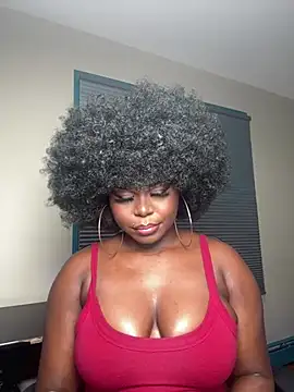 WomanNextdoor1 online show from 31, 3, 2026