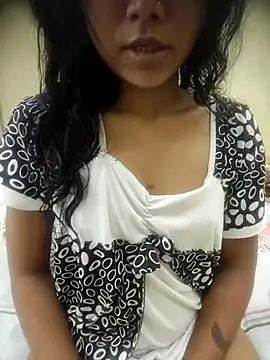 Snapshot of Snaya-baby chatting on 5, 7, 2026 Snaya-baby online show from 5, 7, 2026