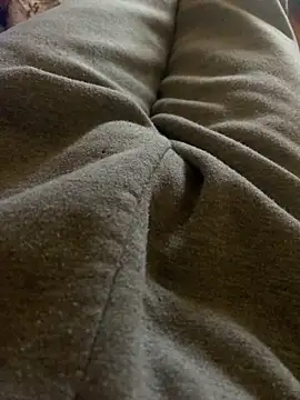 MuzzyFacing online show from 3, 2, 2026