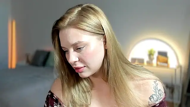 Snapshot of LilyFlamee chatting on 13, 3, 2026 LilyFlamee online show from 13, 3, 2026