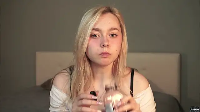 Snapshot of AccaCroyle chatting on 16, 10, 2025 AccaCroyle online show from 16, 10, 2025