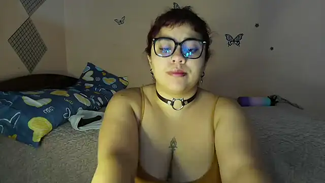 Snapshot of Danna-Sofia chatting on 16, 10, 2025 Danna-Sofia online show from 16, 10, 2025