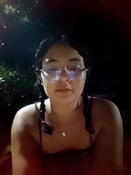 Lily-o online show from 9, 10, 2025