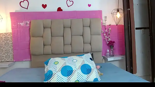 Damary Leon online show from 13, 3, 2026