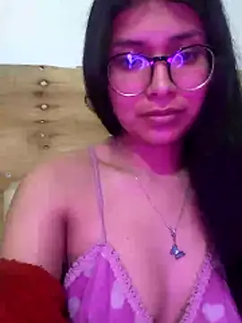 Snapshot of --MiaKhalifa-- chatting on 29, 10, 2025 --MiaKhalifa-- online show from 29, 10, 2025