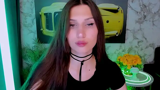 Snapshot of Mollyinyourmind chatting on 4, 4, 2026 Mollyinyourmind online show from 4, 4, 2026