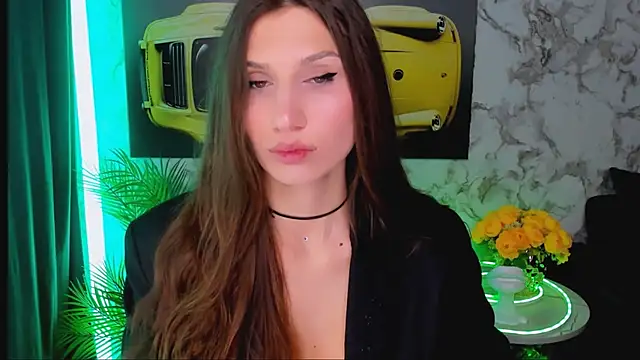 Snapshot of Mollyinyourmind chatting on 8, 4, 2026 Mollyinyourmind online show from 8, 4, 2026
