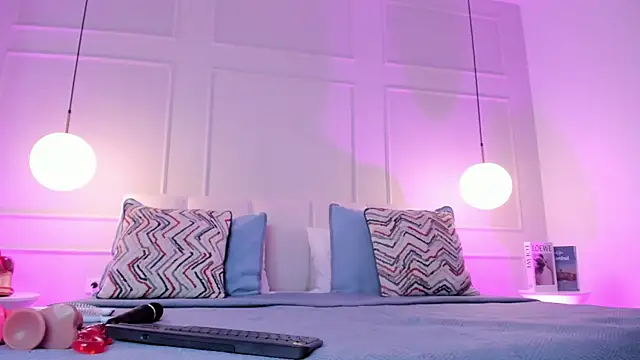 Zammy Sanz online show from 11, 9, 2025