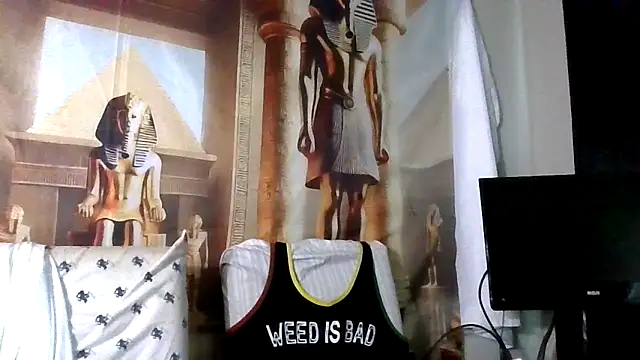 Triggerhappycj100 online show from 24, 3, 2026