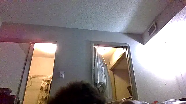 Triggerhappycj100 online show from 11, 5, 2026