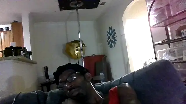 Triggerhappycj100 online show from 15, 6, 2026
