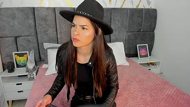 Astrid Velle online show from 22, 11, 2025