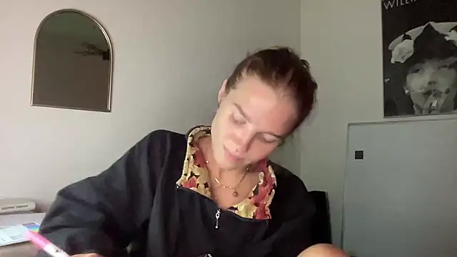 Snapshot of sweetceeme chatting on 29, 6, 2026 sweetceeme online show from 29, 6, 2026