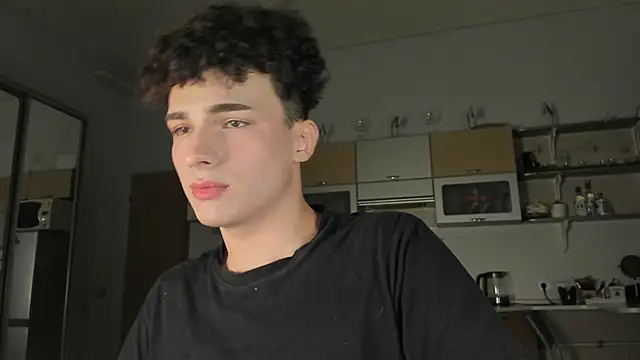 Snapshot of mystic_evan chatting on 14, 9, 2025 mystic evan online show from 14, 9, 2025