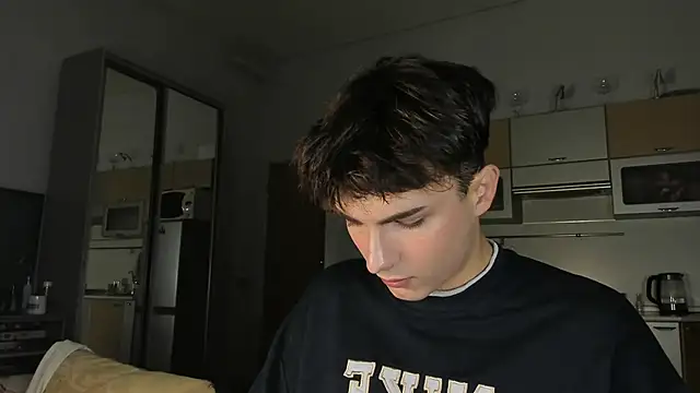 Snapshot of mystic_evan chatting on 20, 9, 2025 mystic evan online show from 20, 9, 2025