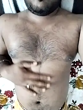 Snapshot of Mahaver_56 chatting on 28, 10, 2025 Mahaver 56 online show from 28, 10, 2025